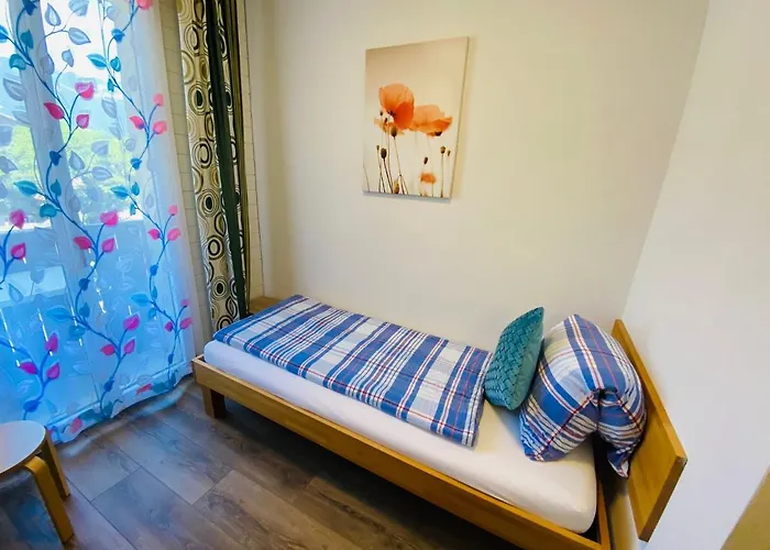 فندق Christina *