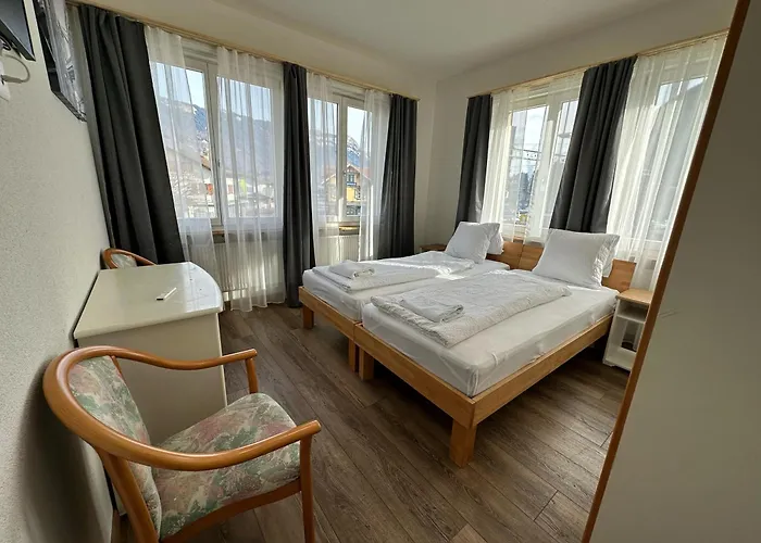 Christina Hotel *